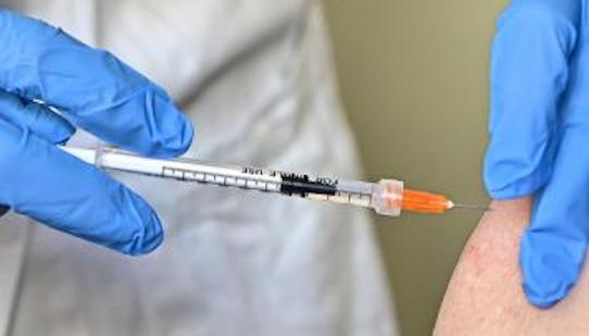 Covid, in Italia somministrate quasi 68 milioni di dosi di vaccini
