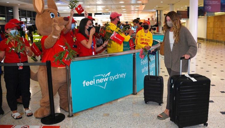 Covid, l’Australia ha riaperto oggi i suoi confini esterni a tutti i turisti vaccinati