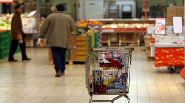 Inflazione, riviste al ribasso le stime: +0,7% a novembre su base annua 