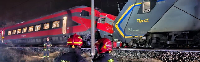 Faenza (Ravenna), si urtano due treni: 17 feriti lievi