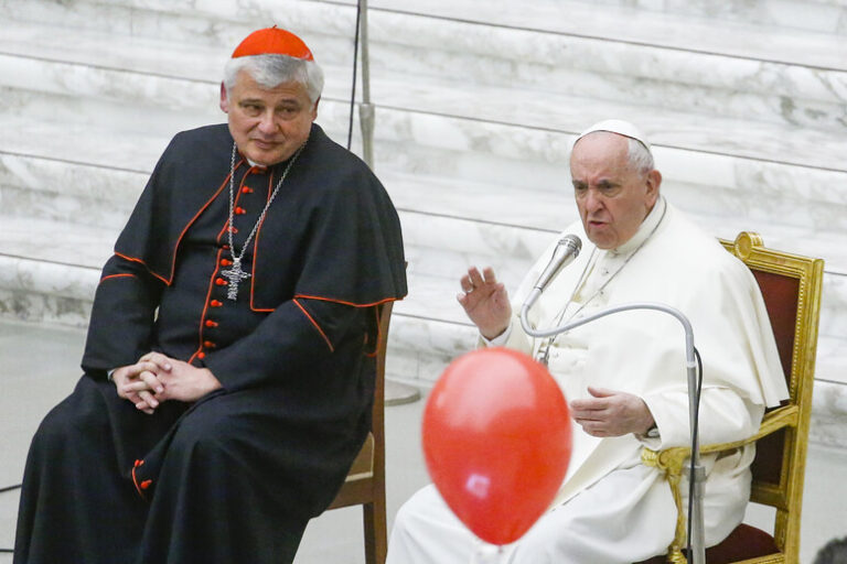 Papa Francesco invia l’elemosiniere Krajewski in Terra Santa