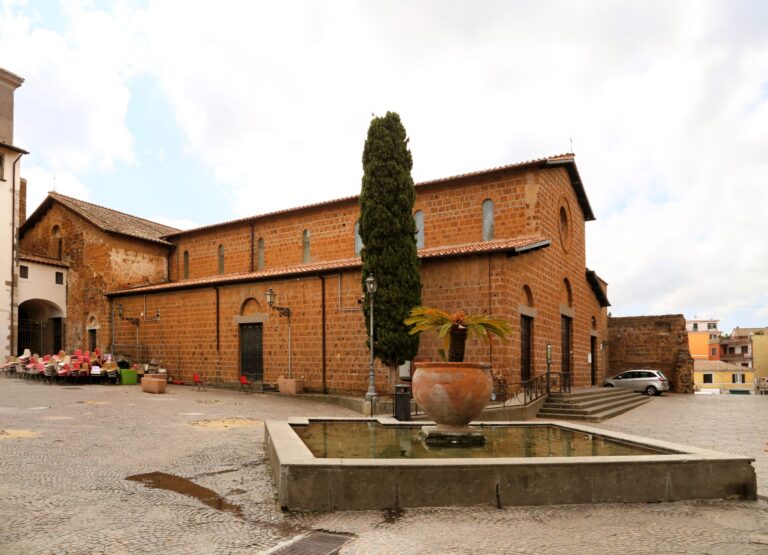 “Nasce l’amore”, concerto liturgico di lode e adorazione Le Parrocchie di Cerveteri si uniscono nella musica