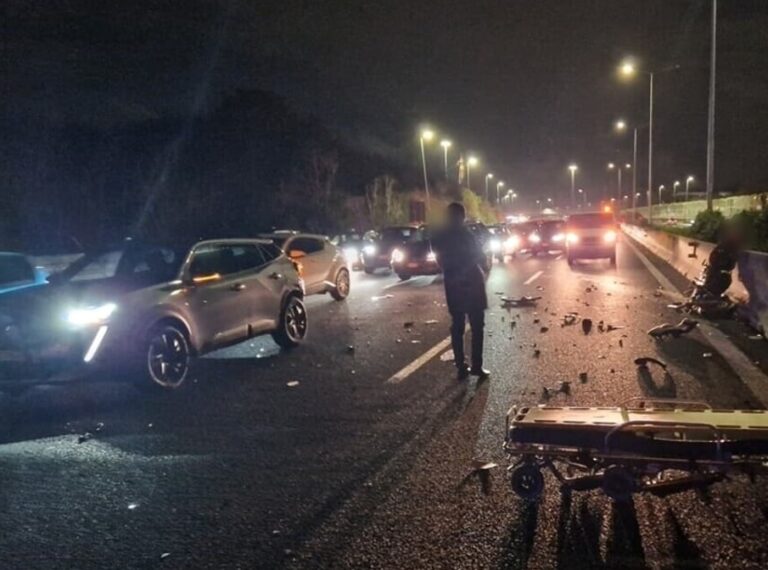 Due incidenti mortali in meno            di un’ora nelle strade di Roma