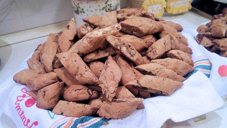 Le biscuttine di Civitavecchia, fragranza di PACE