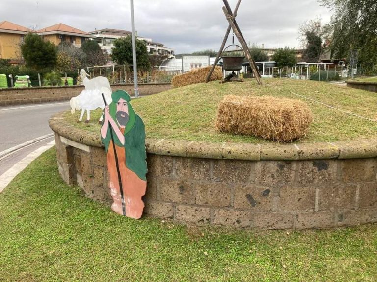 Rubato il Presepe posto pochi giorni fa alla rotonda del Rione Madonna dei Canneti