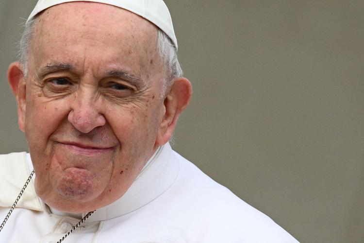 Papa Francesco compie oggi 87 anni